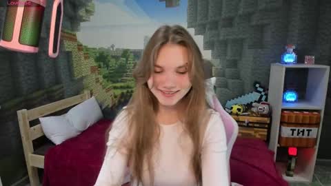 Snapshot of lisaporters chatting on March 9, 2025, 5:39 pm Lisa online show from March 9, 2025, 5:39 pm