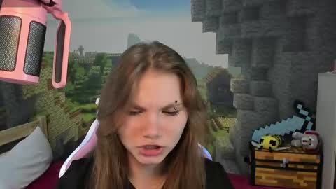 Snapshot of lisaporters chatting on March 12, 2025, 6:00 pm Lisa online show from March 12, 2025, 6:00 pm