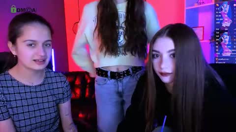 Snapshot of lissa_night chatting on February 4, 2026, 9:48 am lissa_night online show from February 4, 2026, 9:48 am