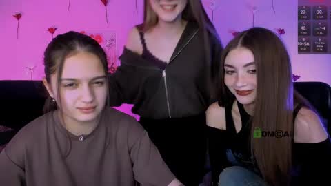 Snapshot of lissa_night chatting on February 23, 2026, 7:55 pm lissa_night online show from February 23, 2026, 7:55 pm