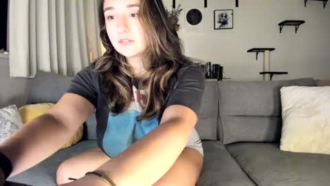 Allison D online show from October 12, 2025, 5:50 am