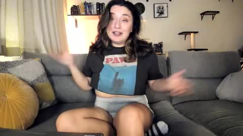 Allison D online show from February 21, 2026, 6:36 am