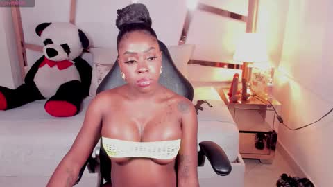 Snapshot of lizzy_joss chatting on February 1, 2026, 9:46 pm Lizzy Joss online show from February 1, 2026, 9:46 pm