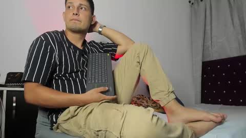 Logan morris online show from February 8, 2025, 3:19 am