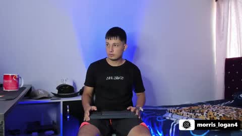 Logan morris online show from February 17, 2025, 7:10 pm