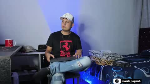 Logan morris online show from February 18, 2025, 11:52 pm