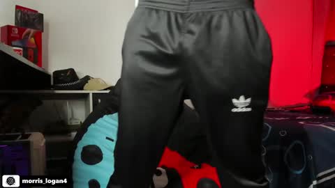 Logan morris online show from March 12, 2025, 12:31 am