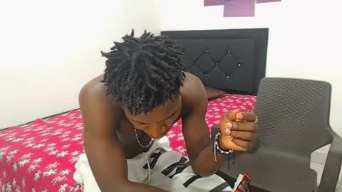 Snapshot of logannthh chatting on February 24, 2026, 7:34 pm logannthh online show from February 24, 2026, 7:34 pm