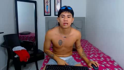 Snapshot of logannthh chatting on February 26, 2026, 4:39 pm logannthh online show from February 26, 2026, 4:39 pm