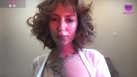 lola_boooo online show from March 1, 2026, 8:44 pm