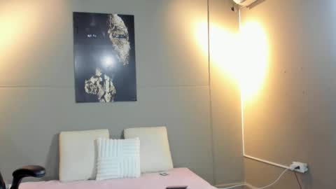 Snapshot of lola_red956680 chatting on February 26, 2026, 7:24 pm lola red online show from February 26, 2026, 7:24 pm