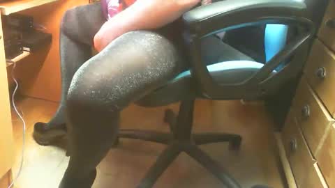 Snapshot of lolote36 chatting on March 3, 2026, 9:53 pm lolote36 online show from March 3, 2026, 9:53 pm