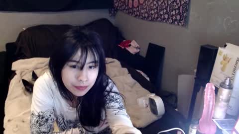 londonray online show from February 24, 2026, 9:46 pm