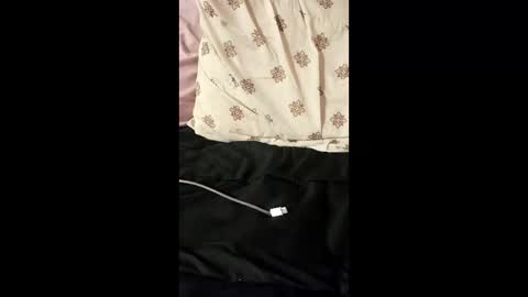 Snapshot of lonewolf848286 chatting on March 1, 2026, 6:37 am lonewolf848286 online show from March 1, 2026, 6:37 am