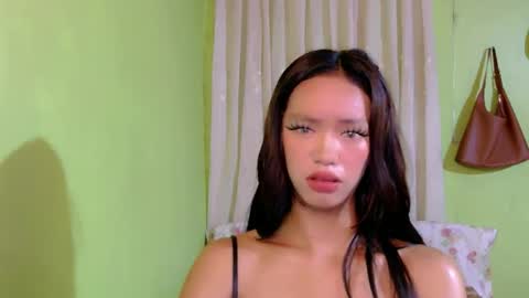 lovely_nephi_intown online show from February 21, 2026, 5:52 am