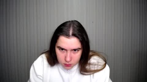 Snapshot of lovelyangel_xx chatting on December 4, 2024, 7:39 am lovelyangel_xx online show from December 4, 2024, 7:39 am