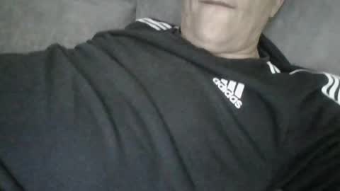 Snapshot of lovetightass251577 chatting on March 1, 2026, 8:55 pm lovetightass online show from March 1, 2026, 8:55 pm