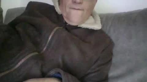 Snapshot of lovetightass251577 chatting on March 4, 2026, 6:03 pm lovetightass online show from March 4, 2026, 6:03 pm