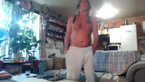 Snapshot of lovetobenaked10 chatting on November 3, 2025, 1:34 pm aaron online show from November 3, 2025, 1:34 pm