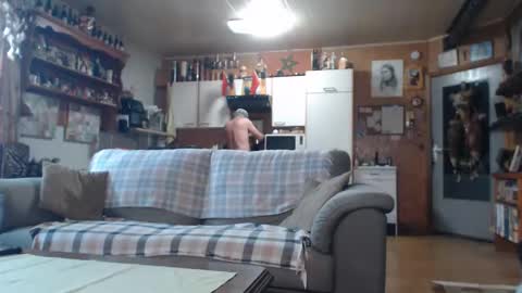 Snapshot of lovetobenaked10 chatting on February 3, 2026, 11:37 am aaron online show from February 3, 2026, 11:37 am