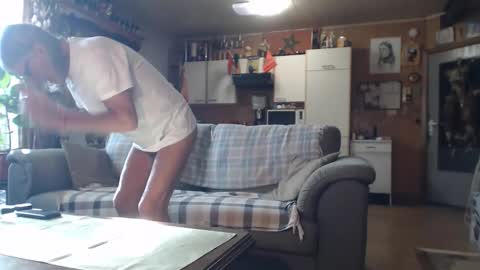 Snapshot of lovetobenaked10 chatting on February 18, 2026, 11:50 am aaron online show from February 18, 2026, 11:50 am