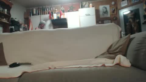 Snapshot of lovetobenaked10 chatting on February 27, 2026, 8:42 pm aaron online show from February 27, 2026, 8:42 pm