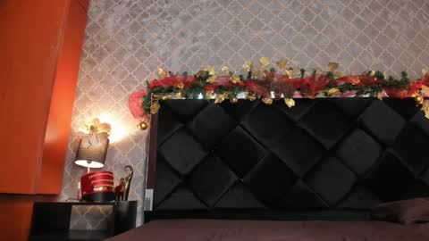 Snapshot of loving_darcy_ chatting on December 17, 2024, 3:17 pm Darcy online show from December 17, 2024, 3:17 pm