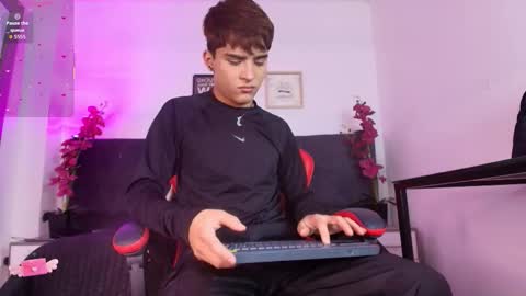 Snapshot of lucas_lovee chatting on March 3, 2026, 3:56 am Lucas lovee online show from March 3, 2026, 3:56 am