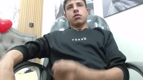 Snapshot of lucas_rivass chatting on February 21, 2026, 9:16 pm LUCAS RIVAS online show from February 21, 2026, 9:16 pm