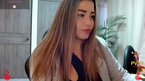 lucia star  online show from February 10, 2026, 12:20 pm