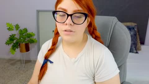 Lucie   online show from December 21, 2024, 8:00 pm