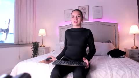 Snapshot of luisa__rosse chatting on February 27, 2026, 11:32 am Luisa online show from February 27, 2026, 11:32 am