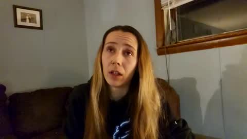 Snapshot of lukeandali23 chatting on February 27, 2025, 1:05 am Lukeandali420 online show from February 27, 2025, 1:05 am