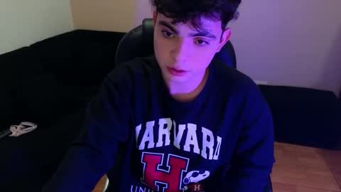 Snapshot of lukeboyce chatting on February 4, 2026, 12:05 am lukeboyce online show from February 4, 2026, 12:05 am