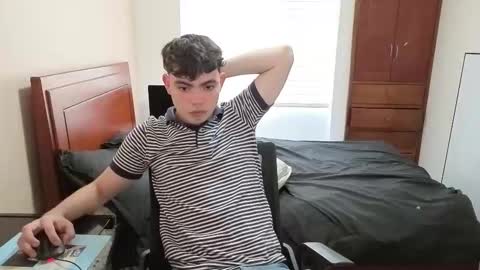 Snapshot of lukeboyce chatting on February 26, 2026, 10:20 pm lukeboyce online show from February 26, 2026, 10:20 pm