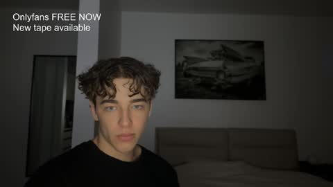 lukedesirable online show from December 3, 2025, 9:24 pm