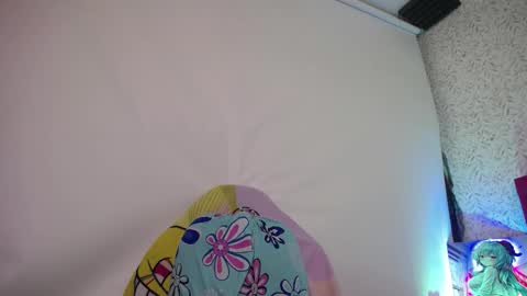 Snapshot of luly_blue chatting on February 26, 2026, 4:11 am Luly online show from February 26, 2026, 4:11 am