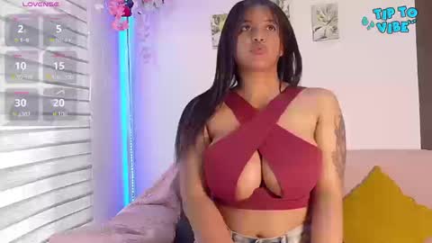 Snapshot of luna_ebony1 chatting on September 23, 2025, 2:42 pm Couple X online show from September 23, 2025, 2:42 pm
