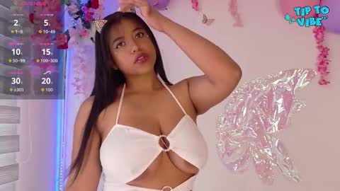 Snapshot of luna_ebony1 chatting on October 15, 2025, 1:33 pm Couple X online show from October 15, 2025, 1:33 pm
