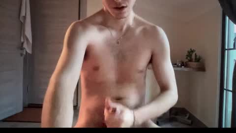 LunaPica online show from March 2, 2025, 3:37 pm