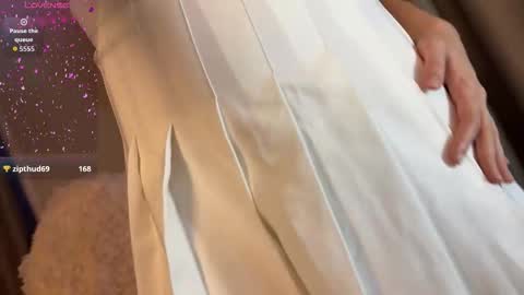 Luna online show from February 7, 2026, 5:11 am