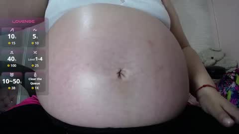 Snapshot of lunnadoll chatting on October 3, 2025, 3:03 am Katty what ever do you want on my pv is for extra tokens minimi 250 tks ty u for understand online show from October 3, 2025, 3:03 am