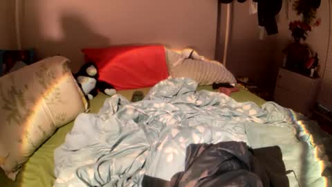 Snapshot of lustforlola chatting on February 19, 2026, 5:03 am LOLA online show from February 19, 2026, 5:03 am