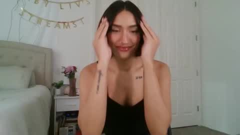 Liv 3 online show from February 6, 2026, 11:19 pm