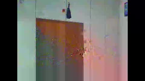 Snapshot of luxx72boy chatting on March 1, 2026, 7:43 am luxx72boy online show from March 1, 2026, 7:43 am