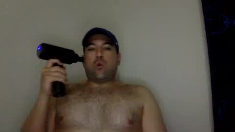 Snapshot of lvraider17 chatting on December 12, 2024, 8:43 pm lvraider17 online show from December 12, 2024, 8:43 pm