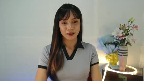 Snapshot of lykafox_xx chatting on February 20, 2025, 6:28 am alexa online show from February 20, 2025, 6:28 am