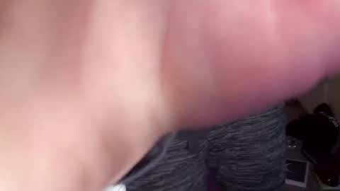 Snapshot of lyssx0 chatting on February 11, 2026, 9:14 am Lyss online show from February 11, 2026, 9:14 am