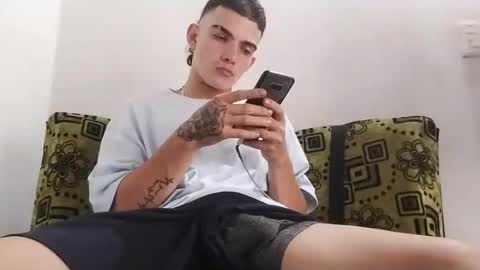 m0ntana777 online show from February 22, 2025, 12:19 pm