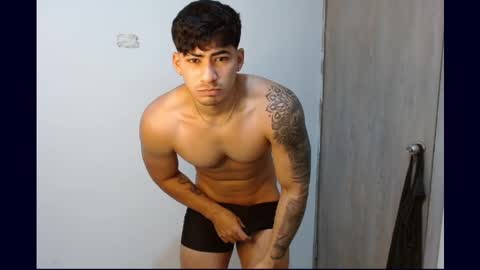 Snapshot of m1chaelx_ chatting on February 19, 2026, 10:11 am MICHAEL online show from February 19, 2026, 10:11 am